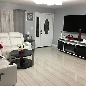 https://alojamiento-mary.hotelstampa.org
